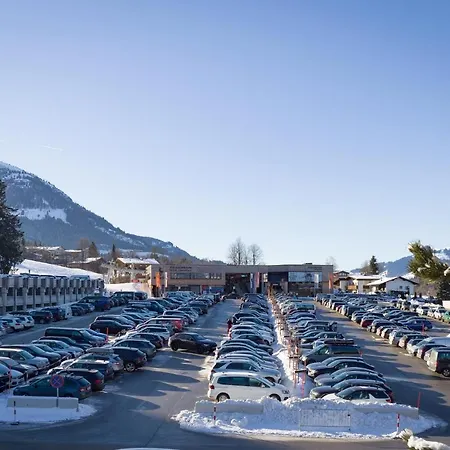 Ski-in, Ski-out By Managers Apartamento Kirchberg in Tirol